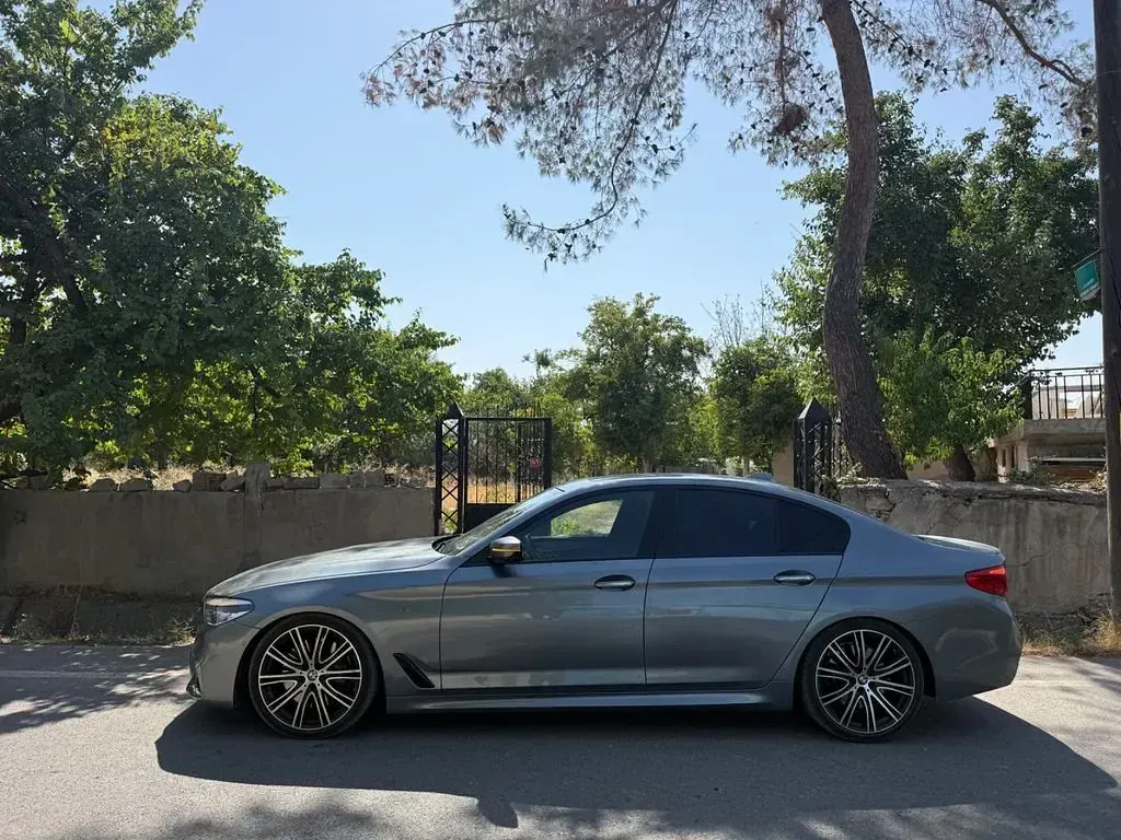 Gebraucht BMW M550 Performance 462 PS (339 kW) 2017 Grau Limousine