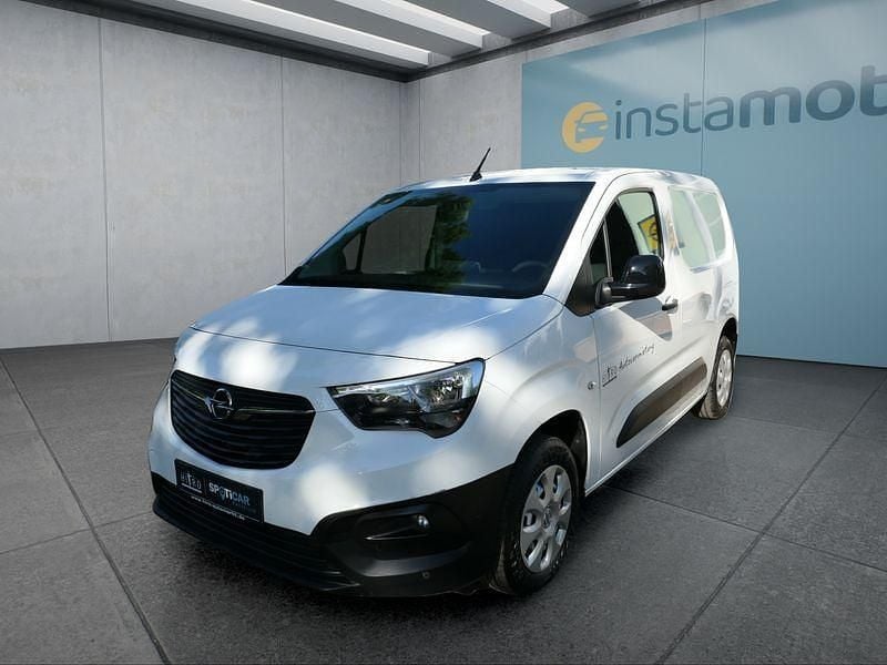 Weiß Gebraucht 2021 Opel Combo Van / Kleinbus | 16.549 € (Teuer) - Bild 1/4