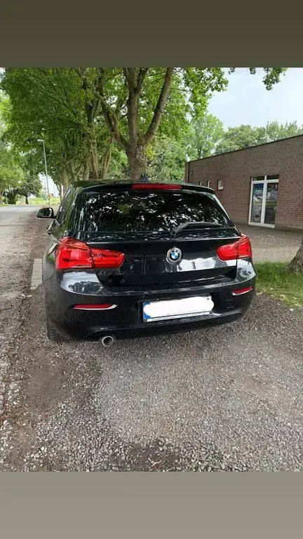 Gebraucht BMW 118 150 PS (110 kW) 2018 Schwarz Kleinwagen