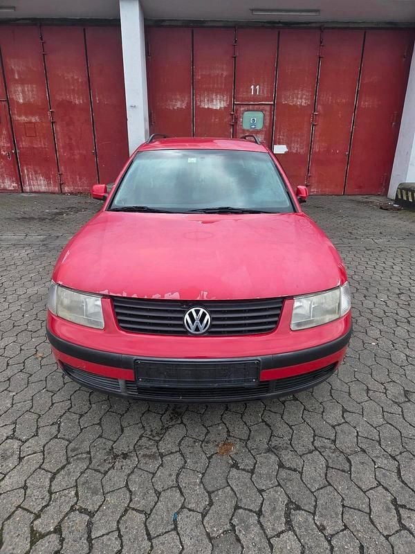 Gebraucht VW Passat 1998 Rot Kombi