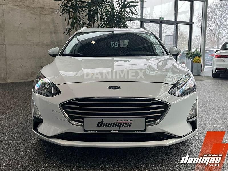 Gebraucht Ford Focus Cool & Connect 120 PS (88 kW) 2019 Weiß Kombi