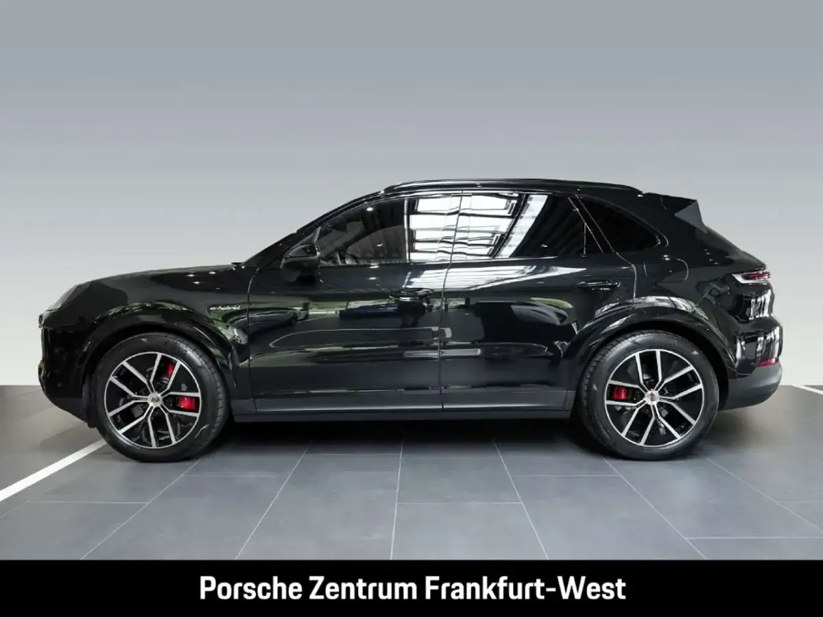 Gebraucht Porsche Cayenne S E-Hybrid 519 PS (381 kW) 2025 Schwarz SUV