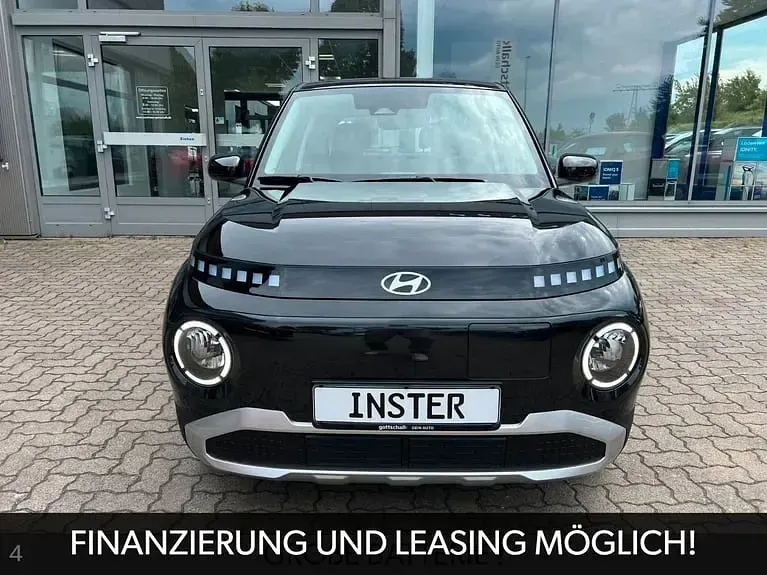 Neu Hyundai Inster 71 kW (97 PS) 2026 Schwarz Kleinwagen