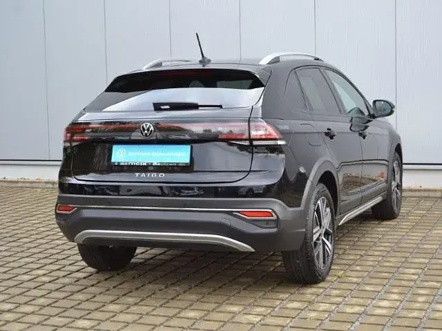 Gebraucht VW Taigo Style 110 PS (80 kW) 2022 Deep black perleffekt (metallic) SUV