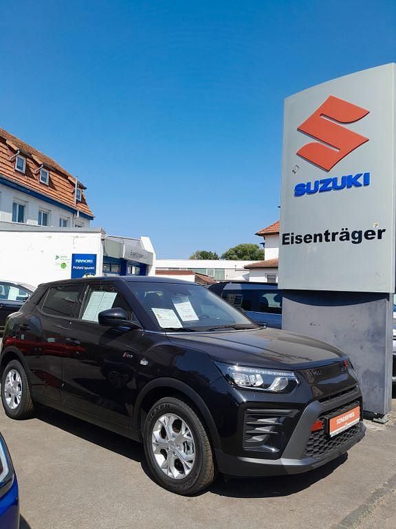 Schwarz Neu 2025 Ssangyong Tivoli SUV | 20.940 € (Fairer Preis) - Bild 1/4