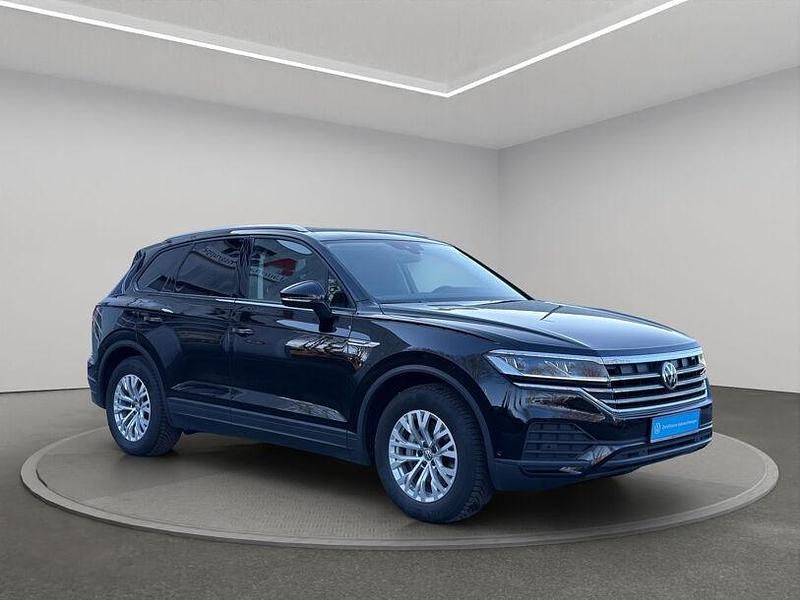 Gebraucht VW Touareg Basis 231 PS (169 kW) 2019 Schwarz SUV