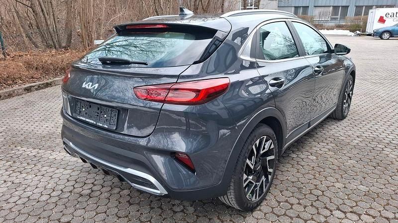 Gebraucht Kia XCeed Vision 136 PS (100 kW) 2022 Grau SUV