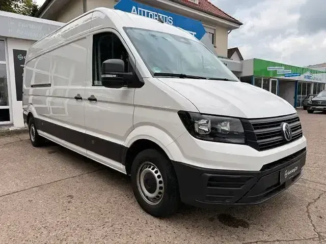 Gebraucht VW Crafter 140 PS (102 kW) 2025 Weiß Van