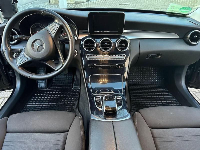 Schwarz Gebraucht 2016 Mercedes C200 Kombi | 9.500 € (Fairer Preis) - Bild 1/4