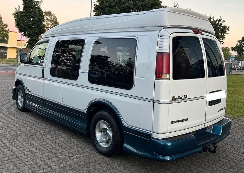Gebraucht Chevrolet Express 245 PS (180 kW) 1999 Weiß Van