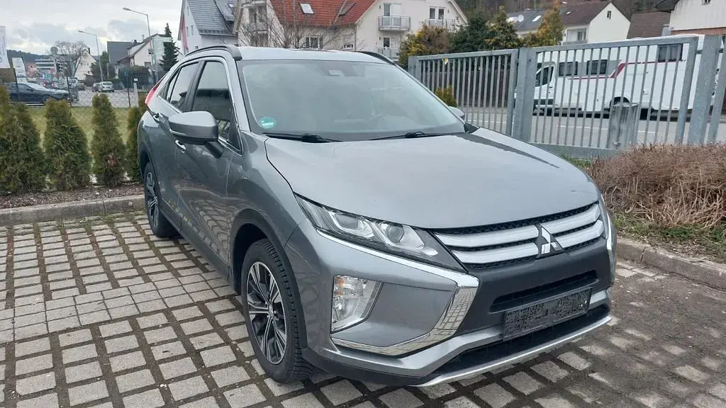 Gebraucht Mitsubishi Eclipse Cross 163 PS (119 kW) 2019 Grau SUV