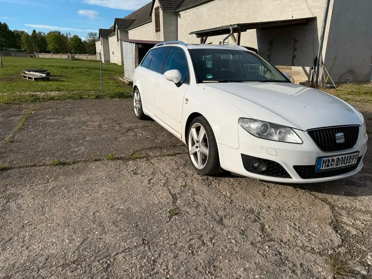 Brugt Seat Exeo 211 HK (155 kW) 2011 Hvid Stationcar