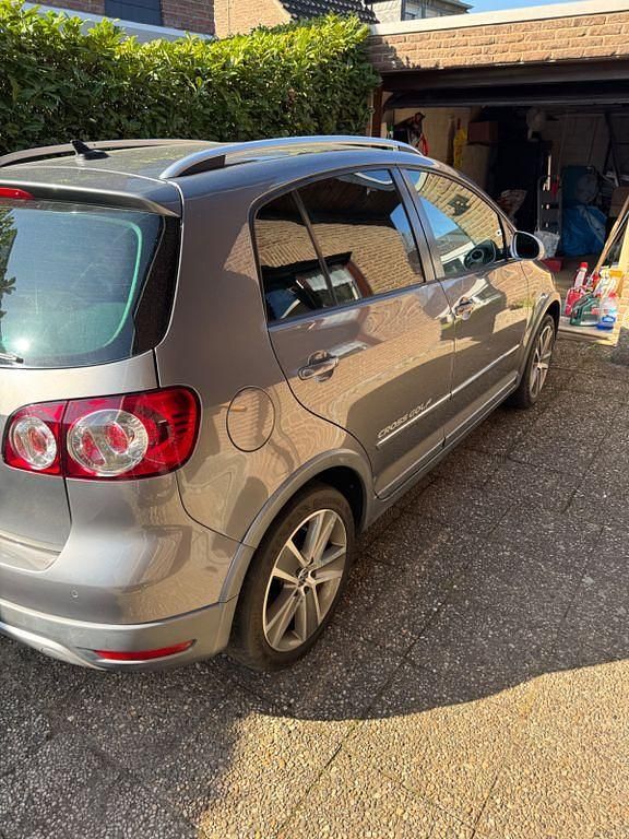 Gebraucht VW Golf Plus Cross Style 140 PS (102 kW) 2011 Grau Van / Kleinbus