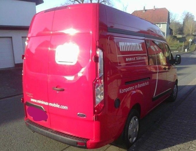 Gebraucht Ford Transit Custom Trend 131 PS (96 kW) 2021 Rot Van / Kleinbus