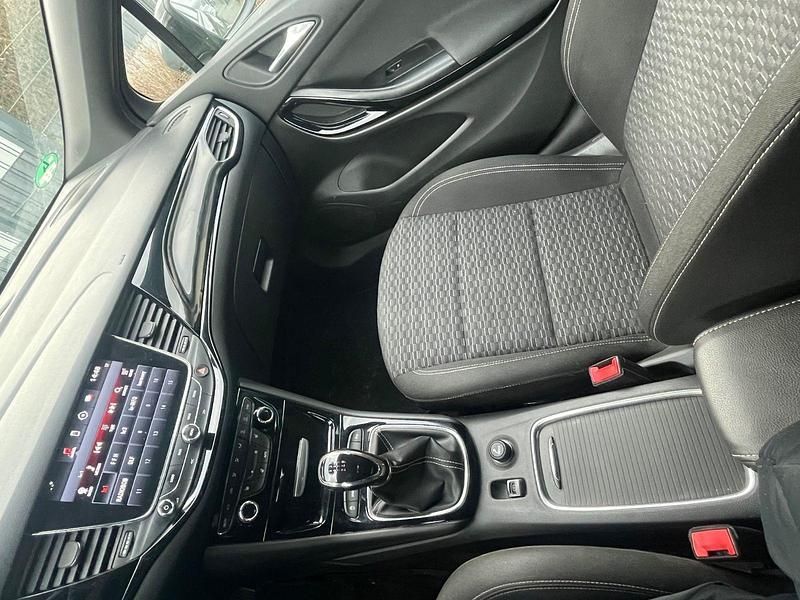 Gebraucht Opel Astra Active 150 PS (110 kW) 2017 Schwarz Kombi