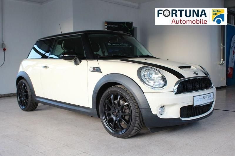 Gebraucht Mini John Cooper Works 174 PS (127 kW) 2008 Weiß Kleinwagen