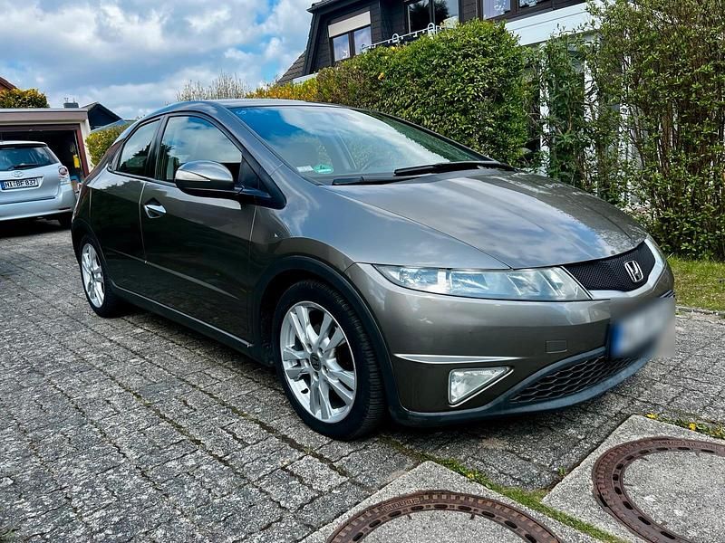Gebraucht Honda Civic 140 PS (102 kW) 2007 Grün Kleinwagen