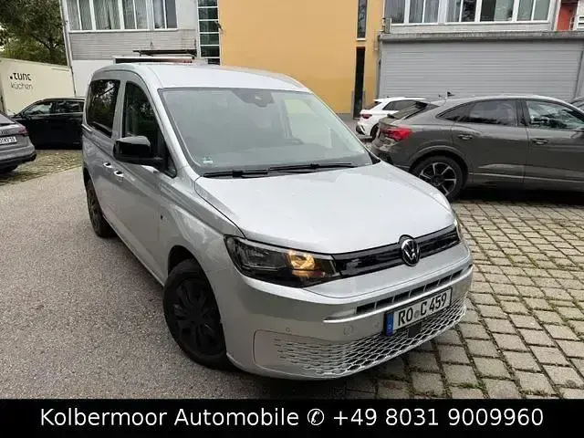 Gebraucht VW Caddy 102 PS (75 kW) 2021 Silber Van / Kleinbus