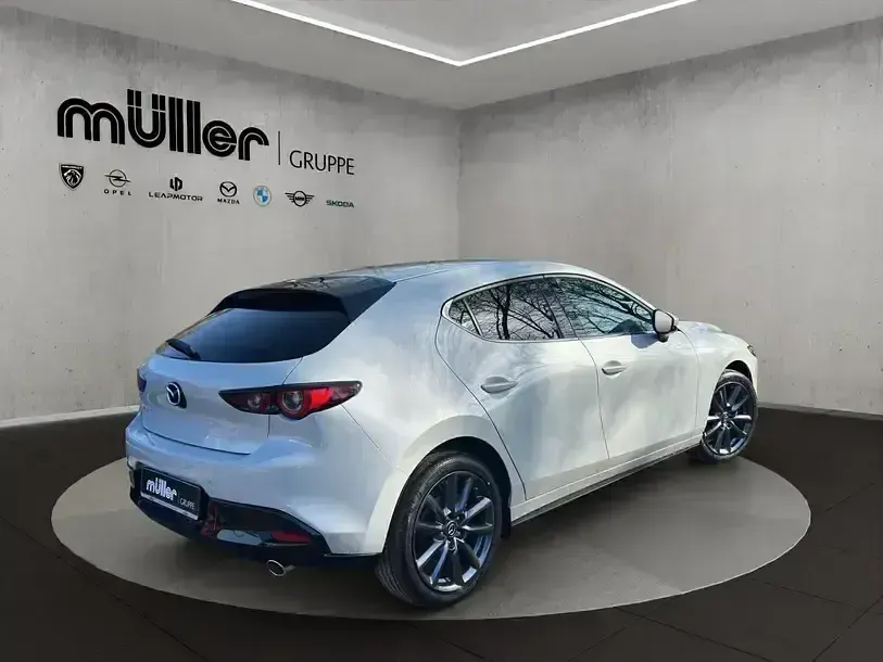 Neu Mazda 3 Exclusive-Line 140 PS (102 kW) 2026 Ceramic Limousine