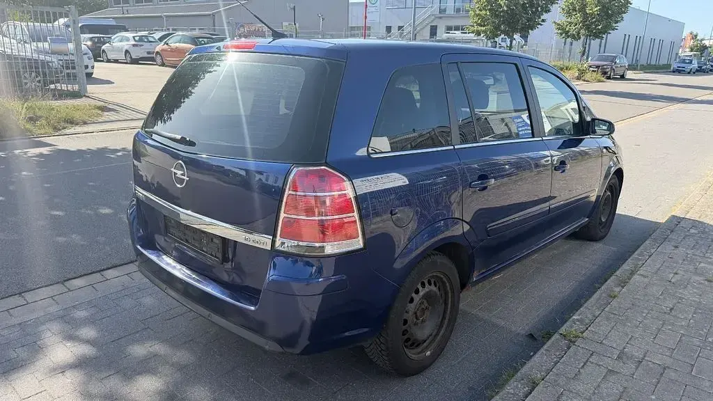 Gebraucht Opel Zafira Cosmo 120 PS (88 kW) 2006 Blau Van / Kleinbus