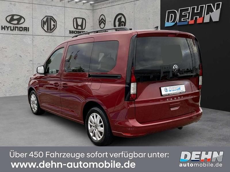 Gebraucht VW Caddy Life 122 PS (89 kW) 2022 Rot Van / Kleinbus