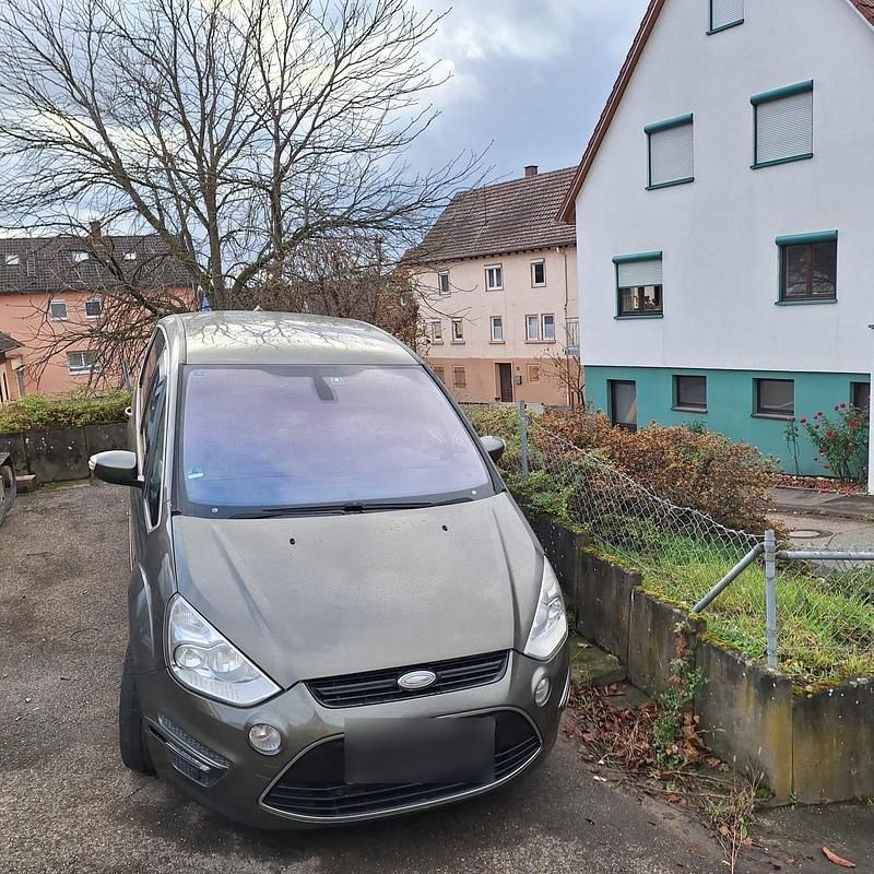 Gebraucht Ford S-MAX S 179 PS (131 kW) 2011 Grün Van / Kleinbus