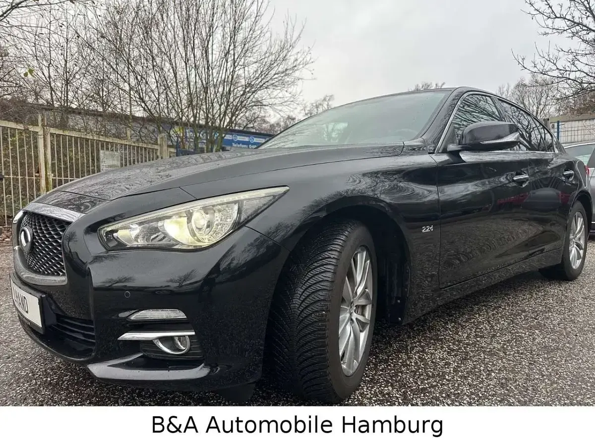 Gebraucht Infiniti Q50 Premium 170 PS (125 kW) 2016 Grau Limousine