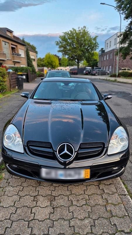 Gebraucht Mercedes SLK350 272 PS (200 kW) 2008 Schwarz Cabrio