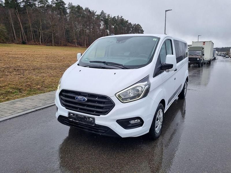 Gebraucht Ford Transit Custom 131 PS (96 kW) 2019 Weiß Van / Kleinbus