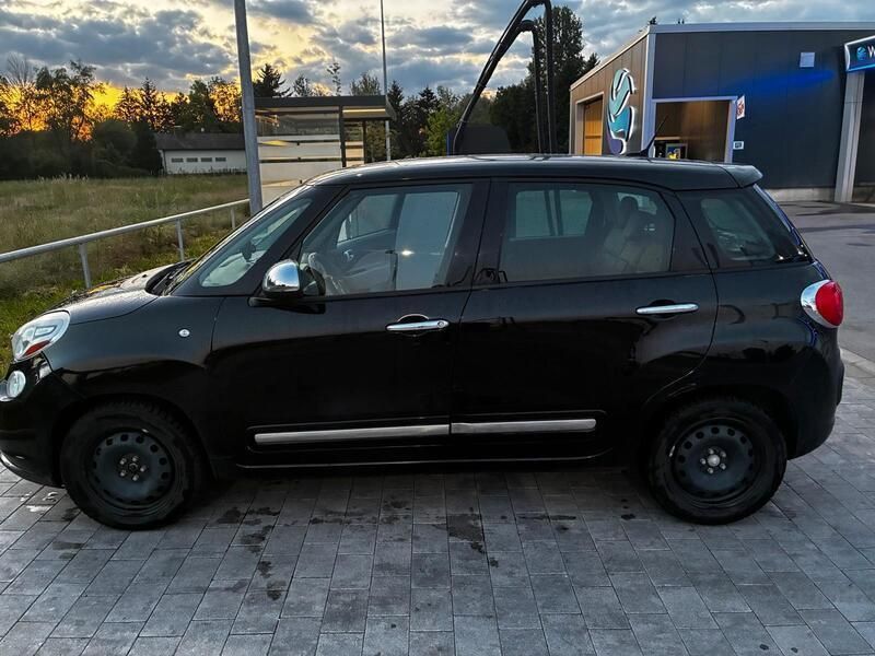 Schwarz Gebraucht 2013 Fiat 500L Van / Kleinbus | 7.000 € - Bild 1/4