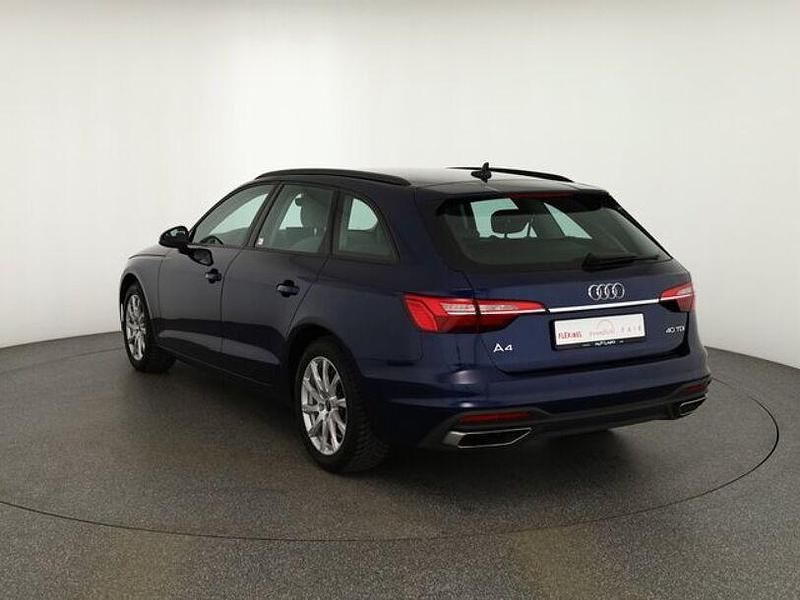Gebraucht Audi A4 Sport 204 PS (150 kW) 2022 Blau Kombi
