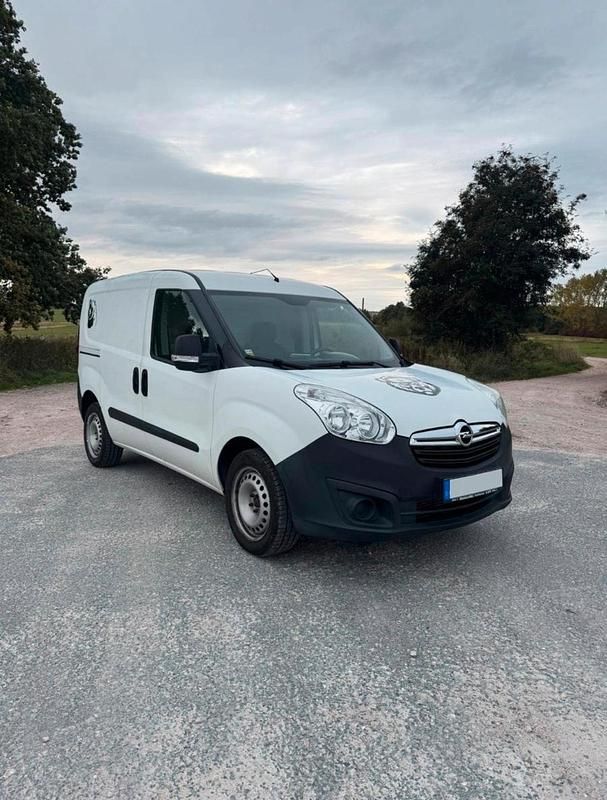 Gebraucht Opel Combo 95 PS (69 kW) 2017 Weiß Van / Kleinbus