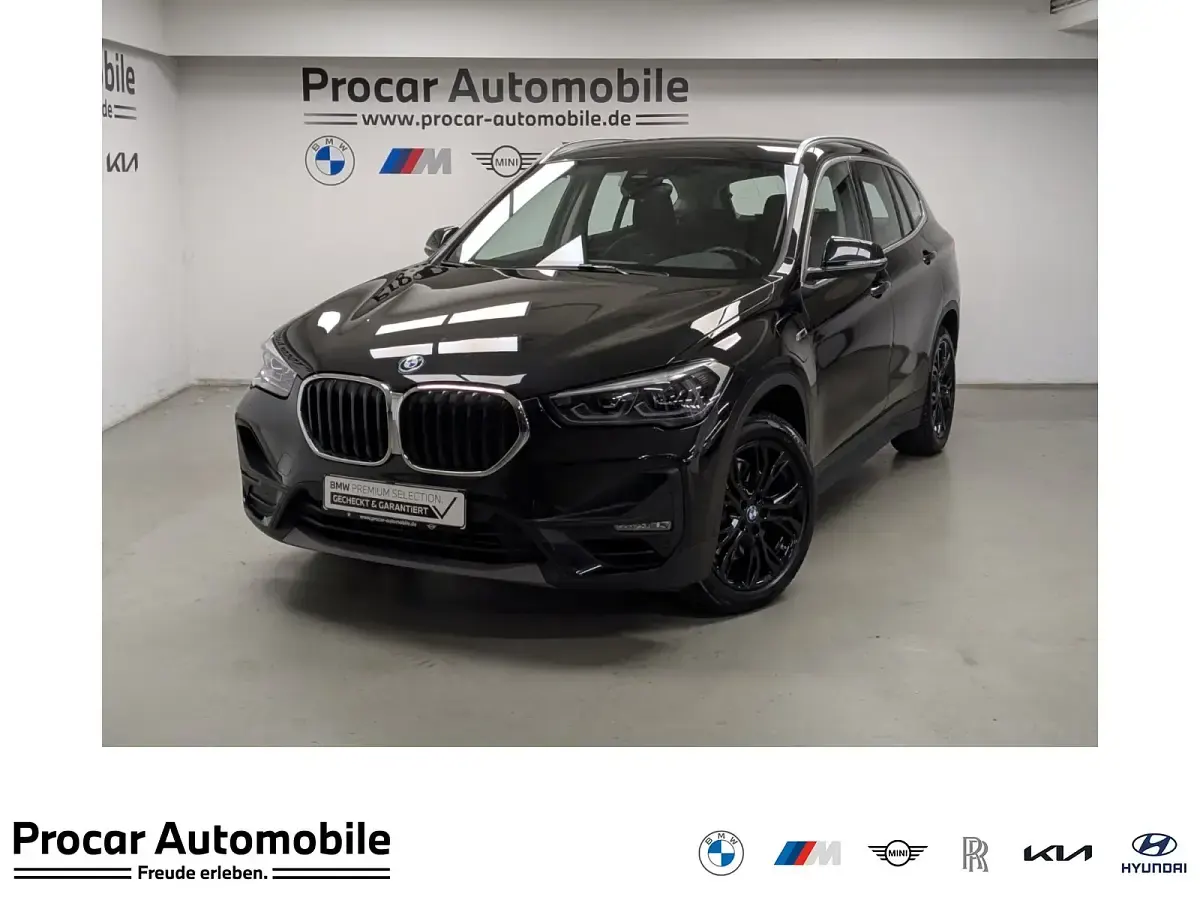 Gebraucht BMW X1 Sport Line 220 PS (161 kW) 2022 SUV