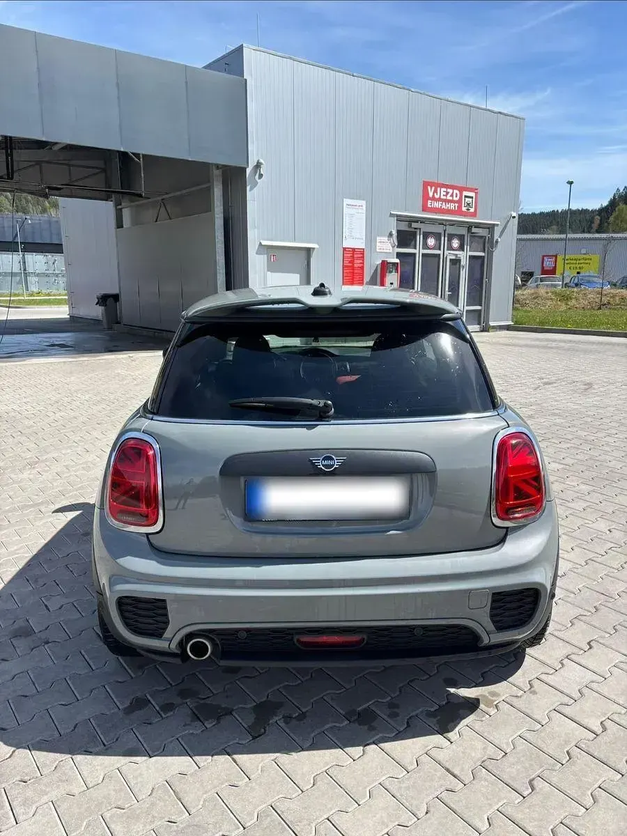Gebraucht Mini John Cooper Works 102 PS (75 kW) 2018 Grau Kleinwagen