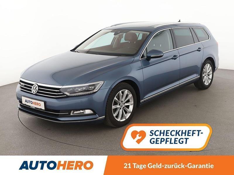 Blau Gebraucht 2015 VW Passat Highline Limousine | 18.560 € (Fairer Preis) - Bild 1/3