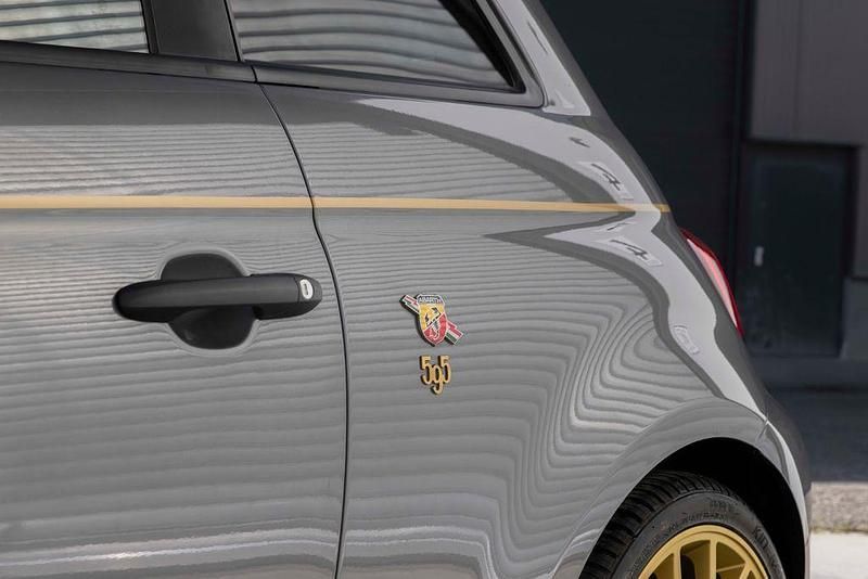 Usado Abarth 595C 165 HP (121 kW) 2020 Cabrios