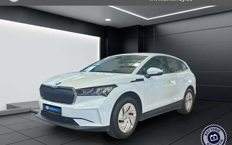 Moonweiß perleffekt Gebraucht 2021 Skoda Enyaq iV Loft SUV | 20.890 € (Superpreis) - Bild 1/4