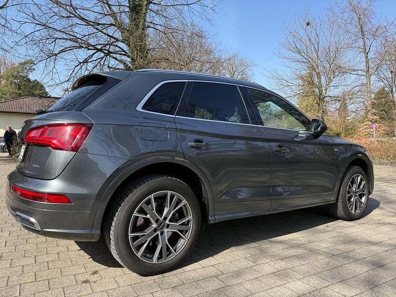 Gebraucht Audi Q5 S-Line 299 PS (219 kW) 2020 Grau SUV