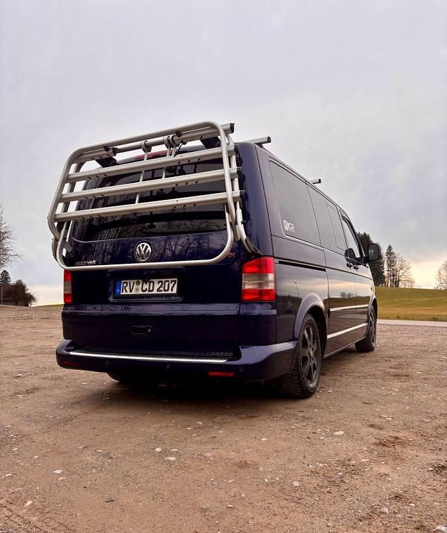 Blau Gebraucht 2006 VW T5 Van | 12.000 € (Etwas zu teuer) - Bild 1/4