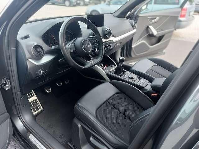Gebraucht Audi Q2 S-Line 150 PS (110 kW) 2019 Daytonagrau SUV