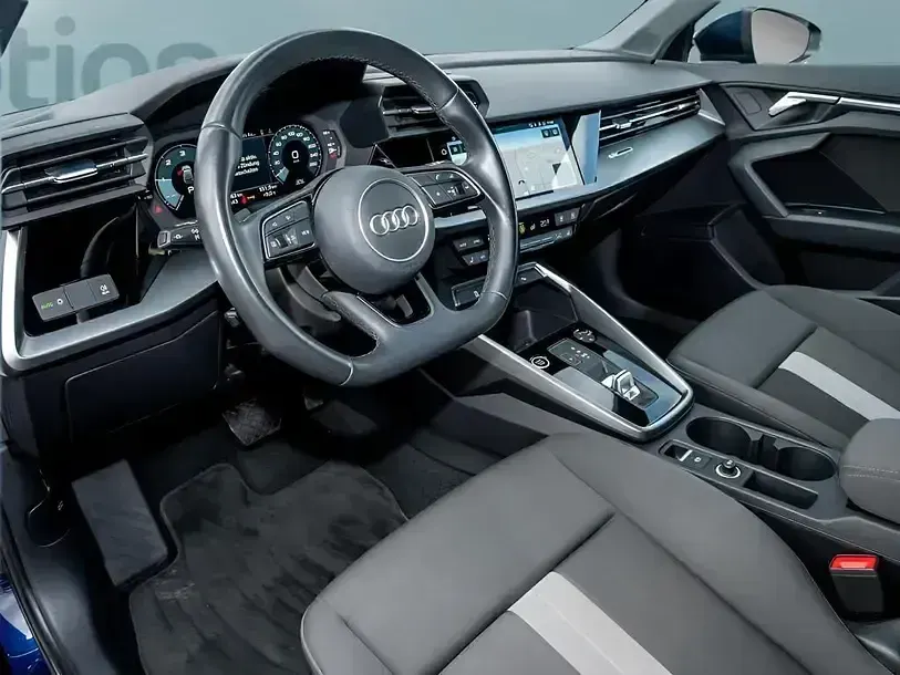 Gebraucht Audi A3 150 PS (110 kW) 2023 Blau Limousine