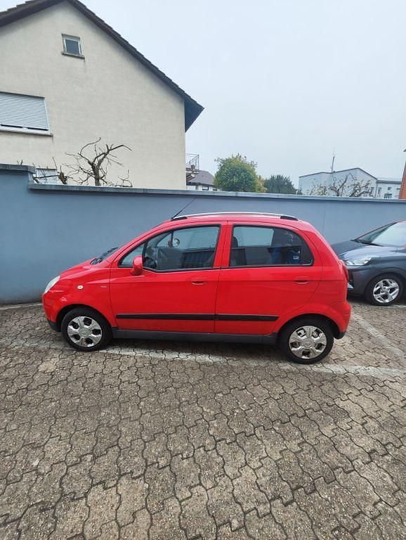 Gebraucht Chevrolet Matiz SX 67 PS (49 kW) 2009 Rot Kleinwagen
