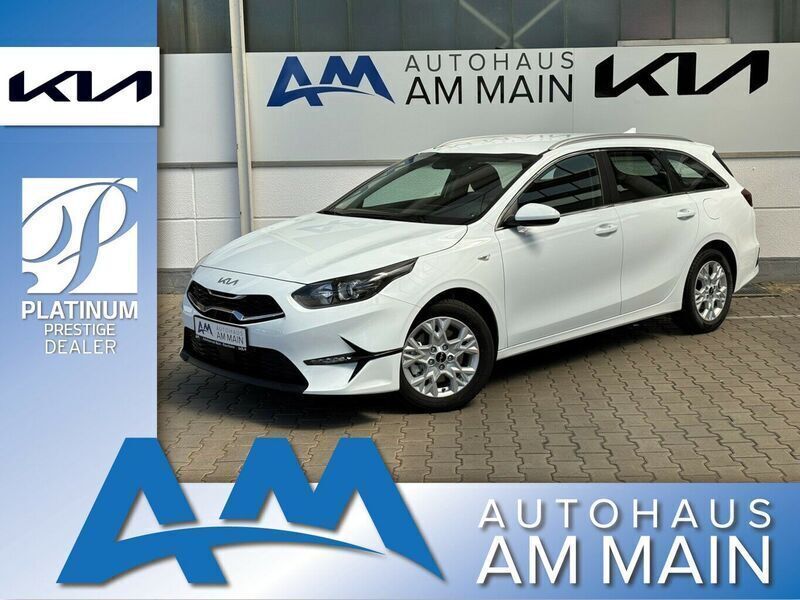 Carraraweiß Neu 2024 Kia Ceed Sportswagon Comfort Kombi | 24.800 € (Superpreis) - Bild 1/3