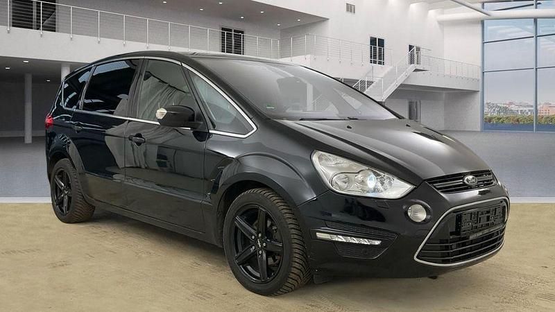 Gebraucht Ford S-MAX Titanium 163 PS (119 kW) 2012 Schwarz Van / Kleinbus