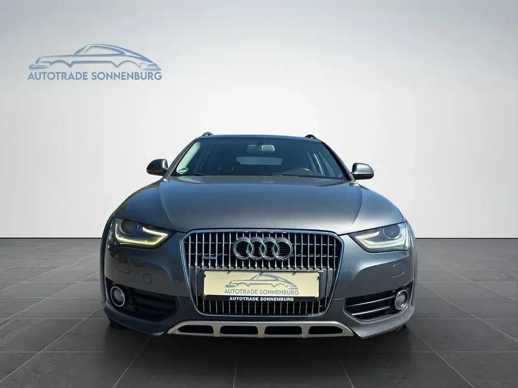 Gebraucht Audi A4 Allroad 177 PS (130 kW) 2012 Monsungrau metallic Kombi