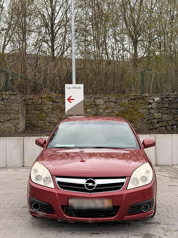 Gebraucht Opel Signum 150 PS (110 kW) 2007 Rot Kleinwagen