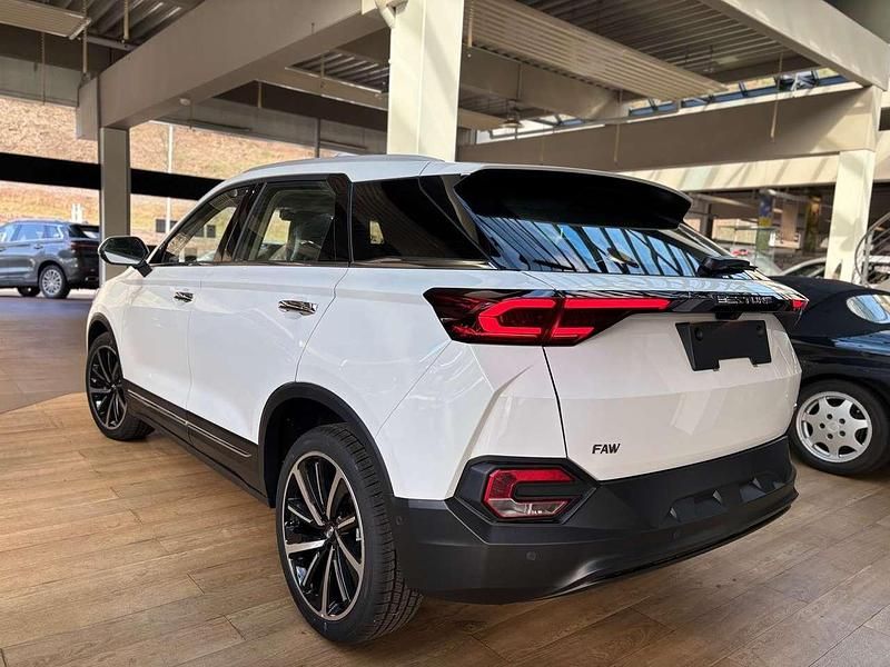 Neu Bestune T77 177 PS (130 kW) 2026 Weiß SUV