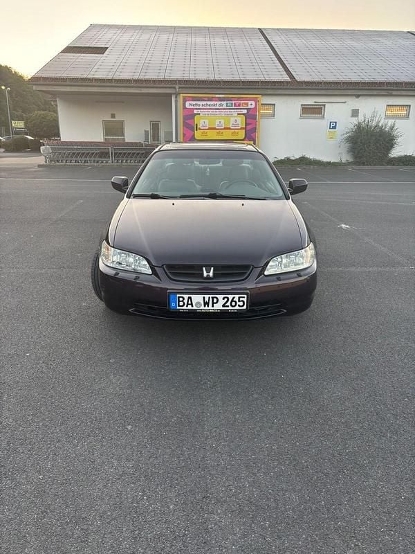 Violet Gebraucht 2000 Honda Accord Coupé | 2.900 € (Superpreis) - Bild 1/4