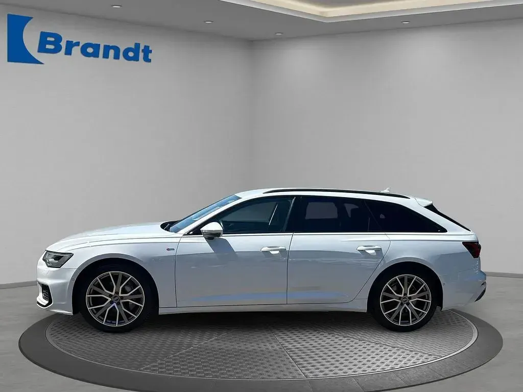 Gebraucht Audi A6 S-Line 286 PS (210 kW) 2022 Gletscherweiß metallic (metallic) Kombi