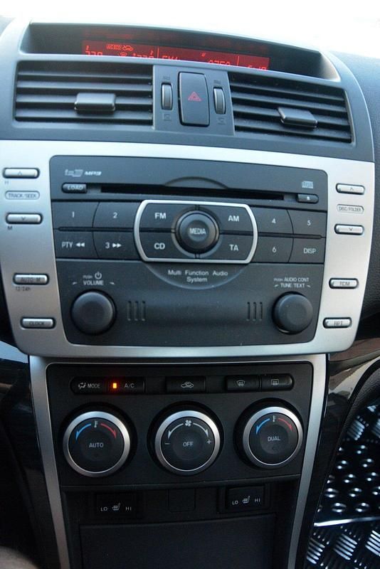 Gebraucht Mazda 6 Inclusive 170 PS (125 kW) 2009 Silber Limousine